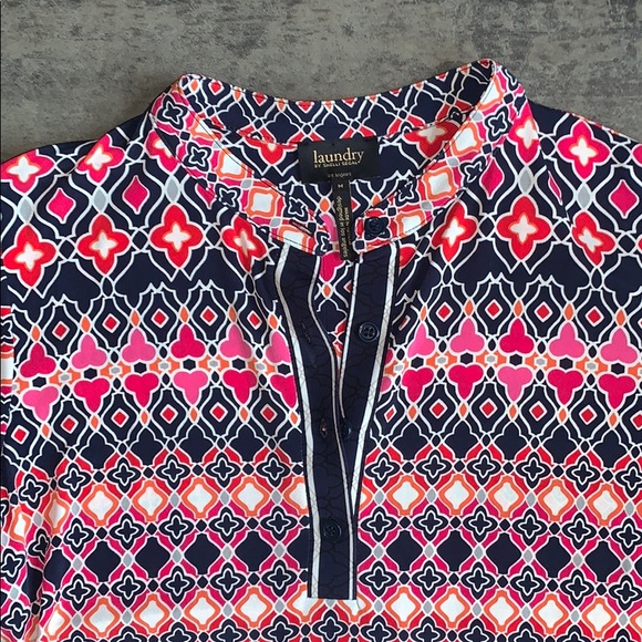 Patterned Shift Dress - Picture 2 of 3